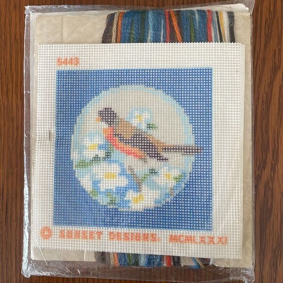 Vtg new in packaging 1981 Jiffy Needlepoint “Robin and Apple Blossoms” kit - Picture 3 of 6